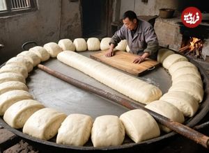 ببینید؛ مراحل تماشایی پخت نان بخارپز سنتی هزار ساله در کارگاهی در چین