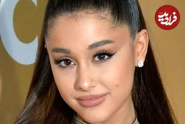 عکس| سفر در زمان؛ «آریانا گرانده» در مراسم جوایز موسیقی رادیو دیزنی؛ سال 1392