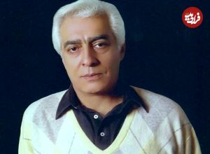 عکس| سفر در زمان؛ «فردین» در حال تمرین با «تختی» در سالن کشتی؛ دهه 30