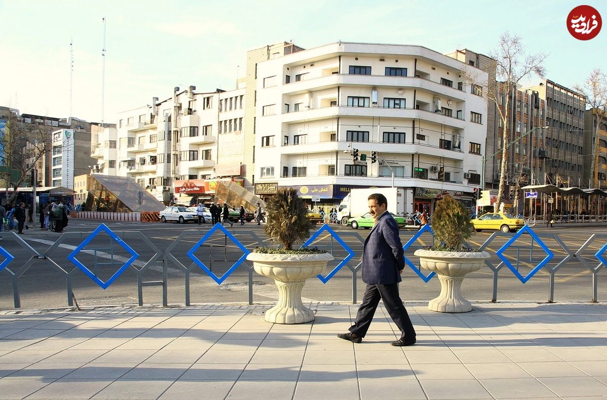 (عکس) سفر به تهران قدیم؛ نمایی دیدنی از چهار راه ولیعصر در سال 1335