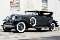 تصاویر؛ کادیلاک V16 فیتون، جواهری از سال ۱۹۳۰ که استانداردی برای تجمل بود