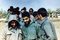 عکس؛ سفر در زمان؛ ظاهر متفاوت «سردار سلیمانی» در جبهه؛ دهه 60