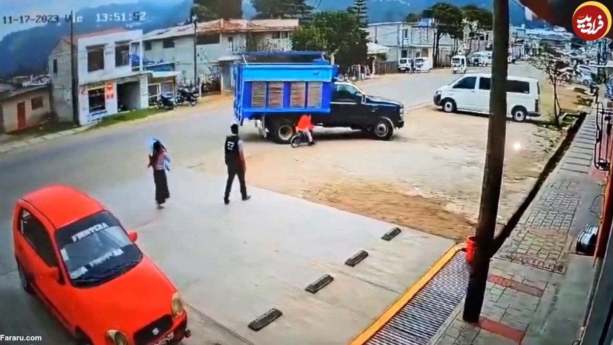 (ویدئو) نجات معجزه‌آسای پسربچه از زیر کامیون