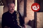 ببینید؛ عصبانیت آقای بازیگر از یک طرفدار در مراسم ختم: چرا فیلم می‌گیری؟