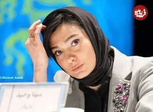 عکس| سفر زمان؛ «مینا وحید» 30 ساله با کلاه قاجاری در پشت‌صحنه «بانوی عمارت»