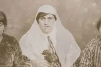 (تصاویر) سفر به عصر قاجار؛ از «نشستن» متفاوت شاه تا زنی که «رابین هود» تبریز بود