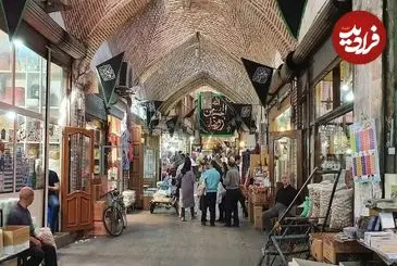 عکس| سفر به ایران قدیم؛ تصویری از یک مغازه در بازار تبریز در دوران قاجار