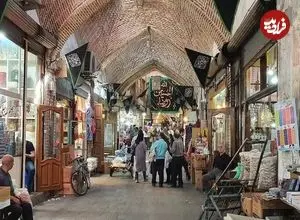 عکس| سفر به ایران قدیم؛ تصویری از یک مغازه در بازار تبریز در دوران قاجار