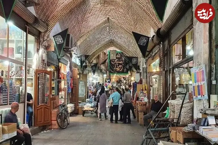 عکس| سفر به ایران قدیم؛ تصویری از یک مغازه در بازار تبریز در دوران قاجار