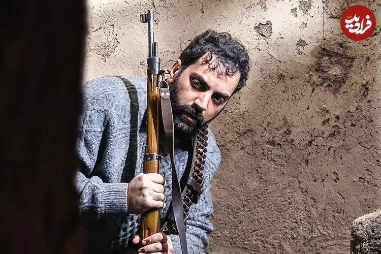 عکس| سفر در زمان؛ «سهراب، جاوید و کارگردان سریال سوجان» در جنگل؛ سال 1402