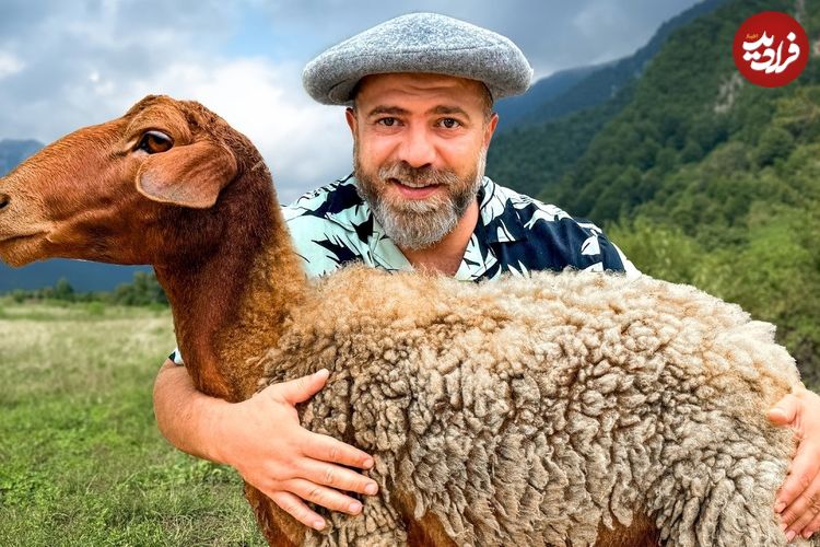 ببینید؛ غذای روستایی در آذربایجان؛ پخت بره کامل با سبزیجات به روش یک آشپز مشهور