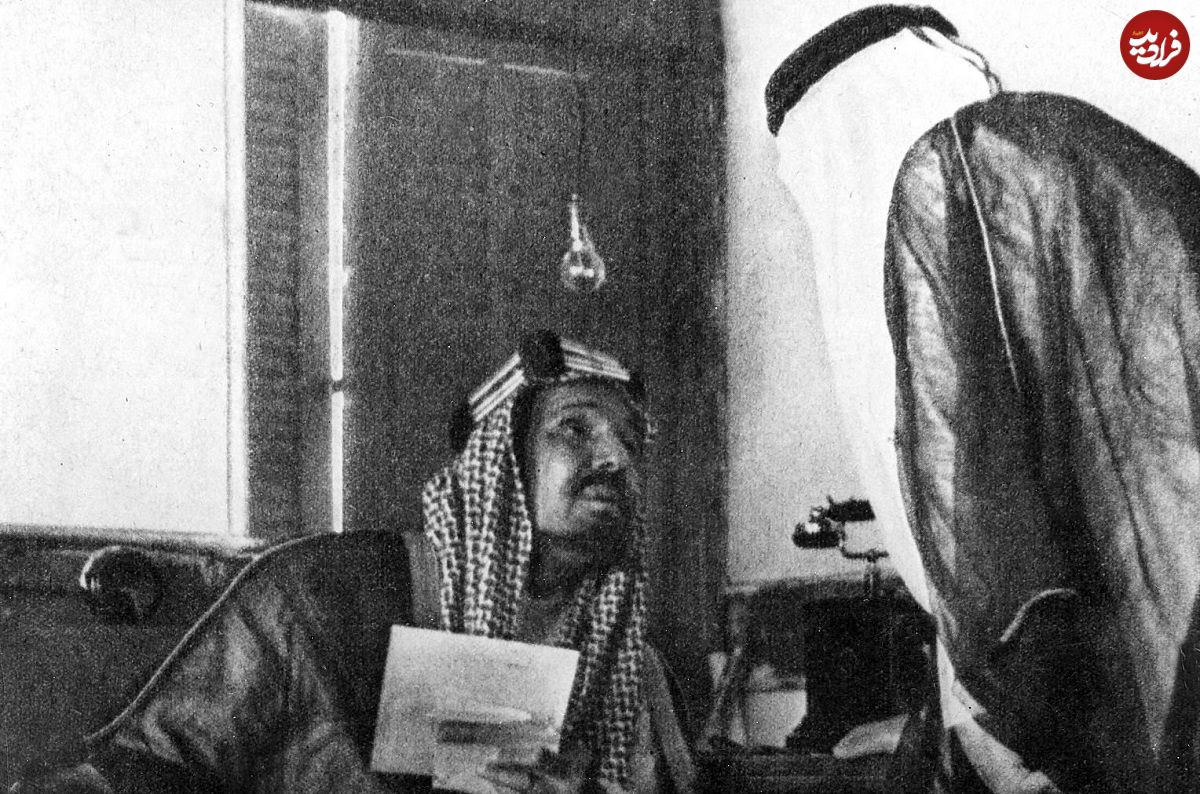 عکس؛ سفر در زمان؛ «اولین پادشاه عربستان در کنار 4 فرزندش»؛ سال 1312