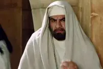 عکس| سفر در زمان؛ «نینیفرکبتا» سریال یوسف پیامبر در کنار بهرام بیضایی در آمریکا؛ سال 95