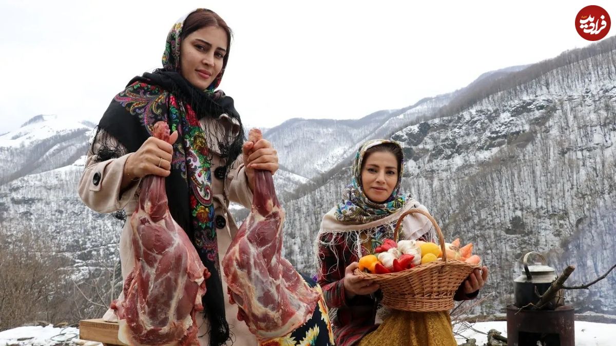 (ویدئو) غذای روستایی در ایران؛ طبخ متفاوت و تماشایی خورش سردست بره با زرشک پلو و زعفران