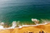 ببینید| ساحل زیبا و دیدنی کُمب یا ساحل تراس چابهار، دومین ساحل بلند ایران