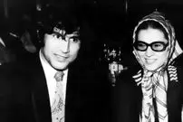 عکس| سفر در زمان؛ «نعمت‌الله آغاسی» در یک دورهمی دوستانه؛ دهه 70