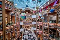 ببینید؛ معماری عجیب این کتابخانه بازدید‌کنندگان را به وجد آورد