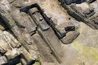 رازهای یک معدن 700 ساله که «سرهای سنگی عظیم» در آنجا تراشیده می‌شدند