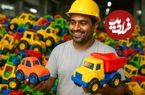 ببینید| مراحل بازیافت ضایعات پلاستیکی و تولید خودرو اسباب بازی با آن ها