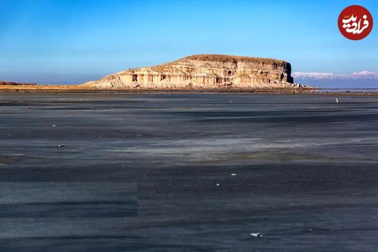 تصاویر| بازگشت خشکی به دریاچه ارومیه 
