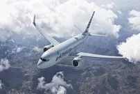 ( ویدیو) تصاویری از تلاش عجیب خلبان برای فرود آوردن بوئینگ ۷۳۷ در باد شدید مخالف