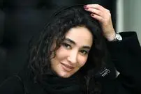 عکس| سفر زمان؛ چهرۀ «بهاره افشاری» 20 ساله در پشت‌صحنه «او یک فرشته بود»