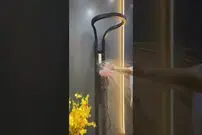 (ویدئو) تمام دوش های حمام جهان به زودی این شکلی می شوند!