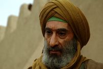 عکس؛ سفر به تاریخ؛ چهرۀ «رفاعه» (مختارنامه) در ۴۲ سالگی در کنار برادرش «داریوش ارجمند»