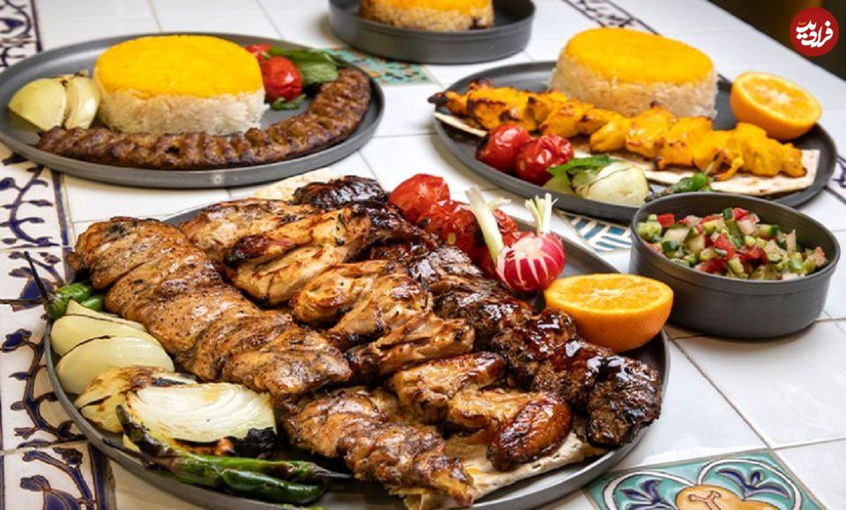 عکس؛ سفر در زمان؛ منوی یک رستوران در تهران در تابستان ۹۸ جلب توجه کرد