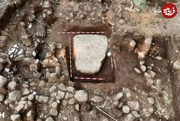 تصویر عجیب 1400 ساله بر روی تخته‌سنگ 2 متری پیدا شد