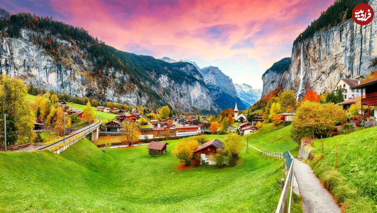 (تصاویر) زیباترین روستای اروپا که ازدحام گردشگران برای مردمش دردسرساز شده است