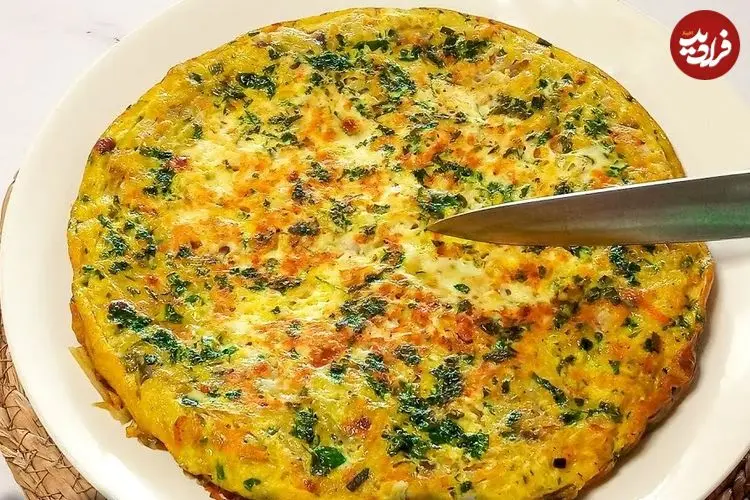 ببینید| طرز تهیه یک غذای جدید و سریع با 3 سیب زمینی و 1 پیاز