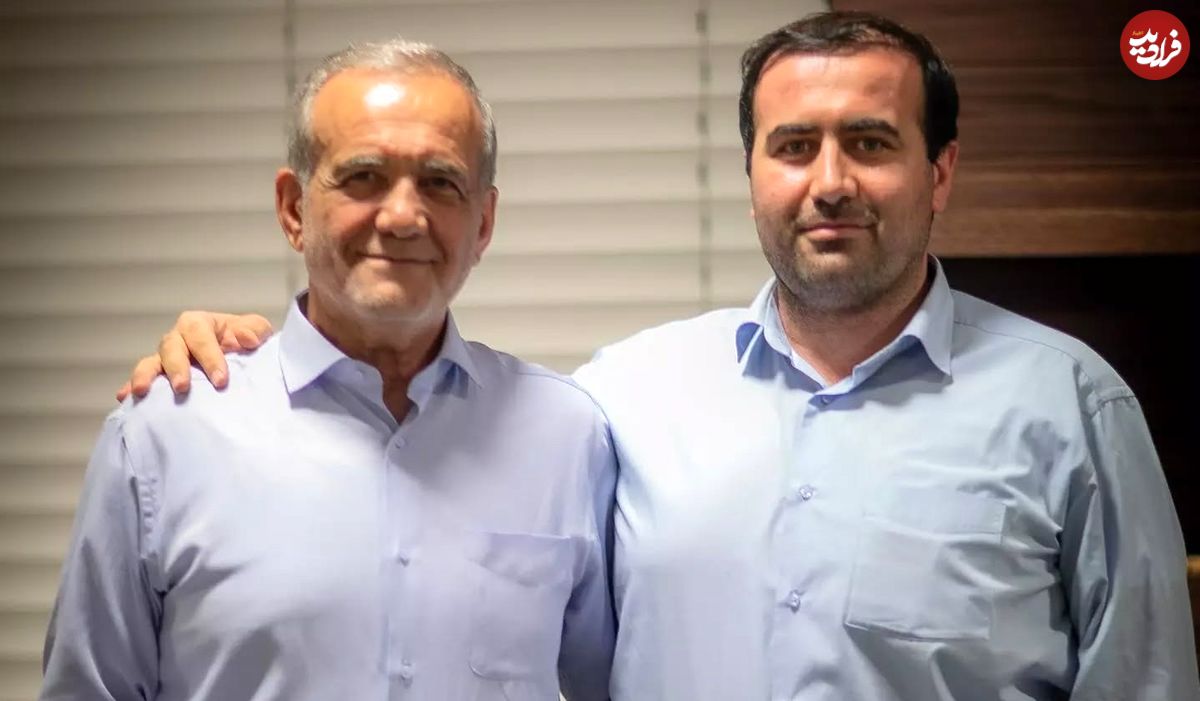 عکس؛ پسر «پزشکیان» بر سر مزار «سیروس قایقران» در بندرانزلی