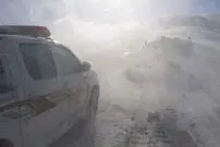 ببینید؛ لحظات نفس‌گیر نجات مادر باردار گرفتار در برف و کولاک امین‌الله