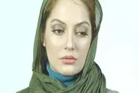 عکس| سفر زمان؛ تیپ انگلیسی «مهناز افشار» روی صحنه تئاتر؛ سال 93
