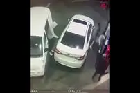 (ویدئو) راننده باهوش برای خفت نشدن روی مهاجمان بنزین ریخت!