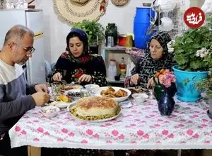 ببینید| غذای روستایی در ایران؛ پخت اکبر جوجه با سس مخصوص در روستا