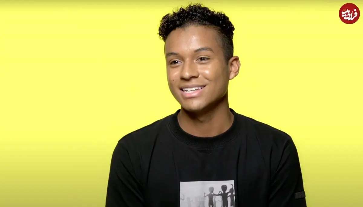 عکس| سفر در زمان؛ «جعفر جکسون» در کنار پدرش در یک مراسم در اتریش؛ سال 1388