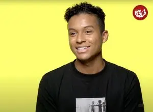 عکس| سفر در زمان؛ «جعفر جکسون» در کنار پدرش در یک مراسم در اتریش؛ سال 1388