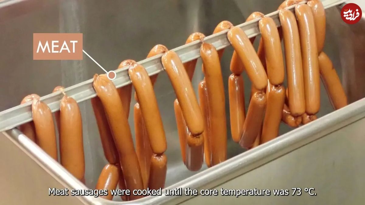 (ویدئو) سوسیس و کالباس مخصوص گیاه‌خوارها به این شکل در کارخانه تولید می شود