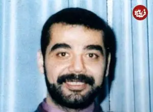 عکس| سفر در زمان؛ «عدی حسین» به همراه اعضای گارد ریاست جمهوری عراق در کویت؛ سال 1369