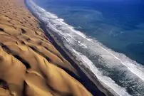 (ویدئو) مکانی زیبا که در آن، کویر به اقیانوس می رسد