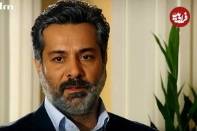 عکس| سفر در زمان؛ «طاها» سریال آوای باران در یک کافه در اصفهان؛ سال 1403