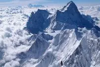 (عکس) تصویری جادویی از قوس زمین در نوک اورست!