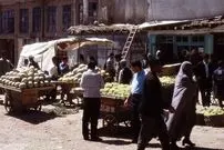 عکس؛ سفر در زمان؛ چاپ عکس یادگاری با پیاز در صفحه اول روزنامه‌ها!