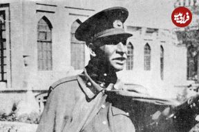 عکس؛ سفر در زمان؛ «رضاخان سوار بر خودرو در مراسم استقبال از احمدشاه»؛ سال 1299