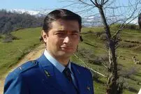 (عکس) «پارسا پیروزفر و ضرغامی» در پشت صحنه سریال «درچشم باد»؛ سال 1387