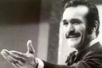 عکس| سفر به گذشته؛ فریدون فرخزاد در کنار برادر کوچکترش مهرداد؛ دهه 50