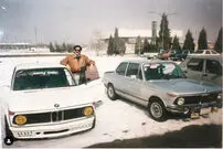 (تصاویر) سفر به ایران قدیم؛ ب ام و ۲۰۰۲، برکناری با کتک، باجه‌های تلفن و... 