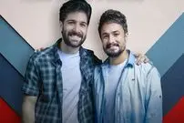 (ویدئو) تقلید صدای راغب و حمید هیراد در پشت صحنه کنسرت